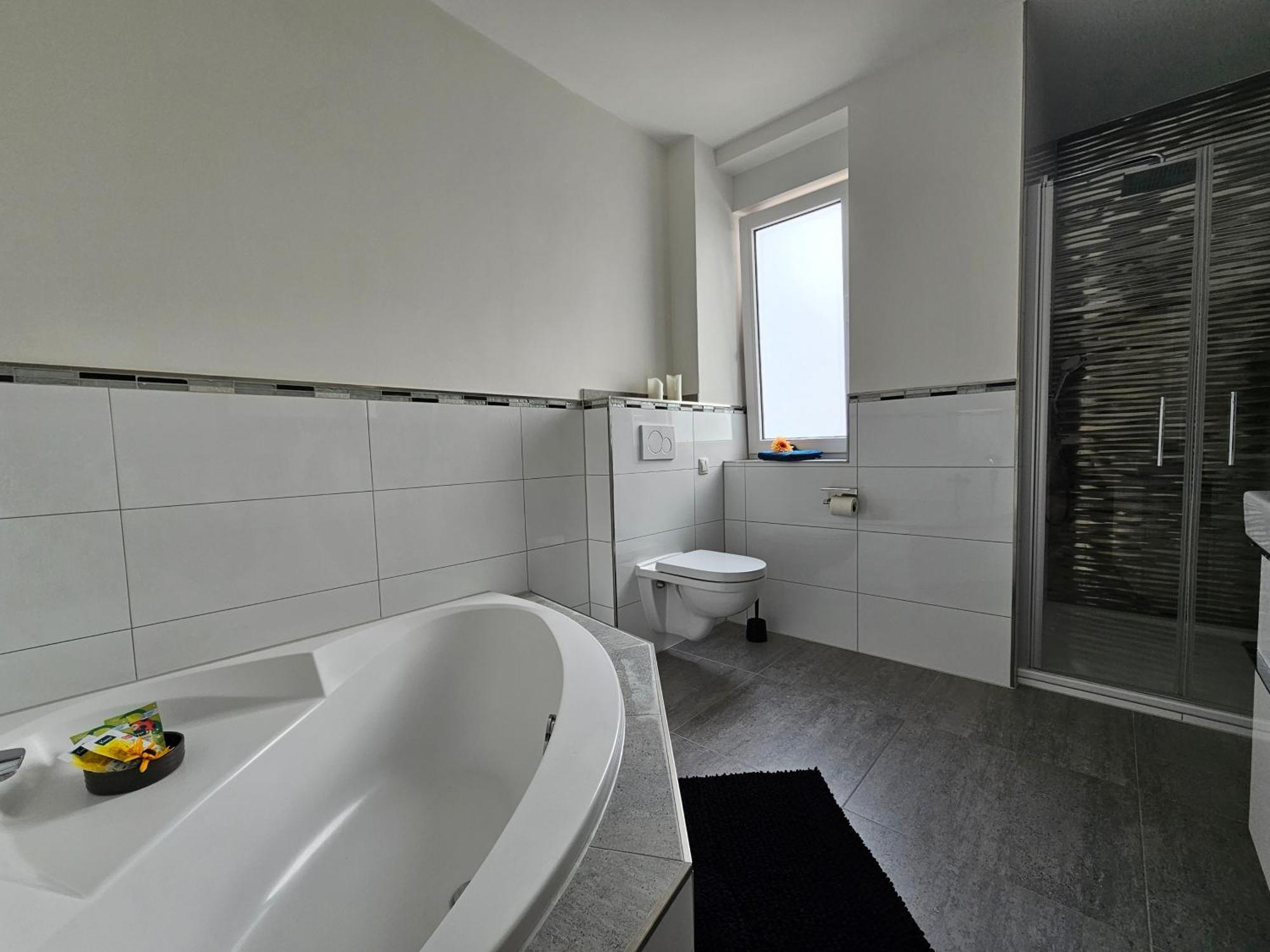 Moderne Doppelhaushaelfte In Oppenheim Villa Eksteriør billede